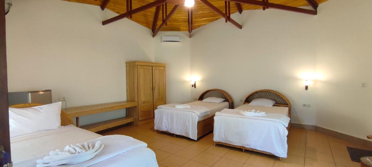 Bara Beach Bungalows Bira Exterior photo