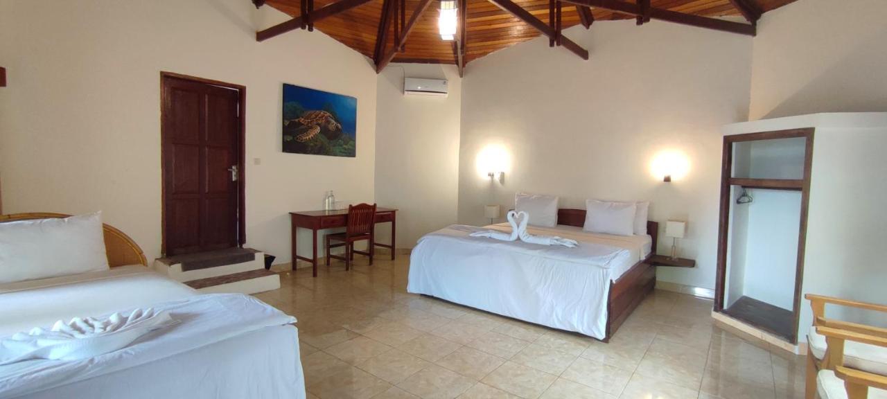 Bara Beach Bungalows Bira Exterior photo